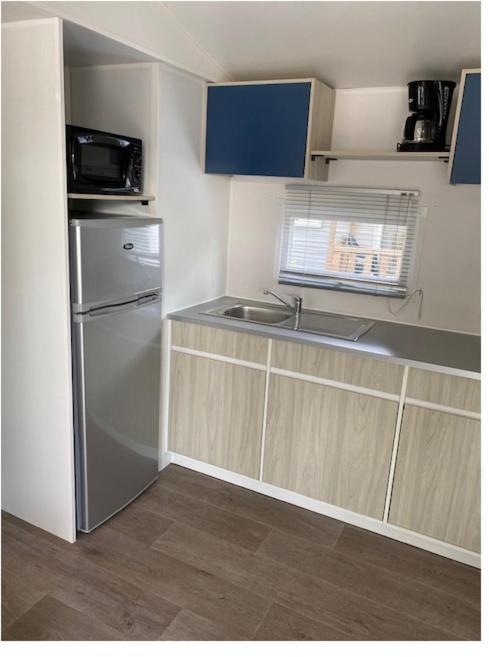 Mobil-Home 6 Personnes - Camping La Falaise 4* / Piscine / Club Enfants / Spa / Restaurant / Animations Нарбонна Экстерьер фото